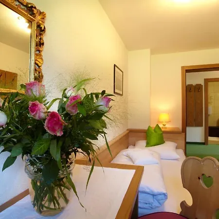 Schwarz Apartment